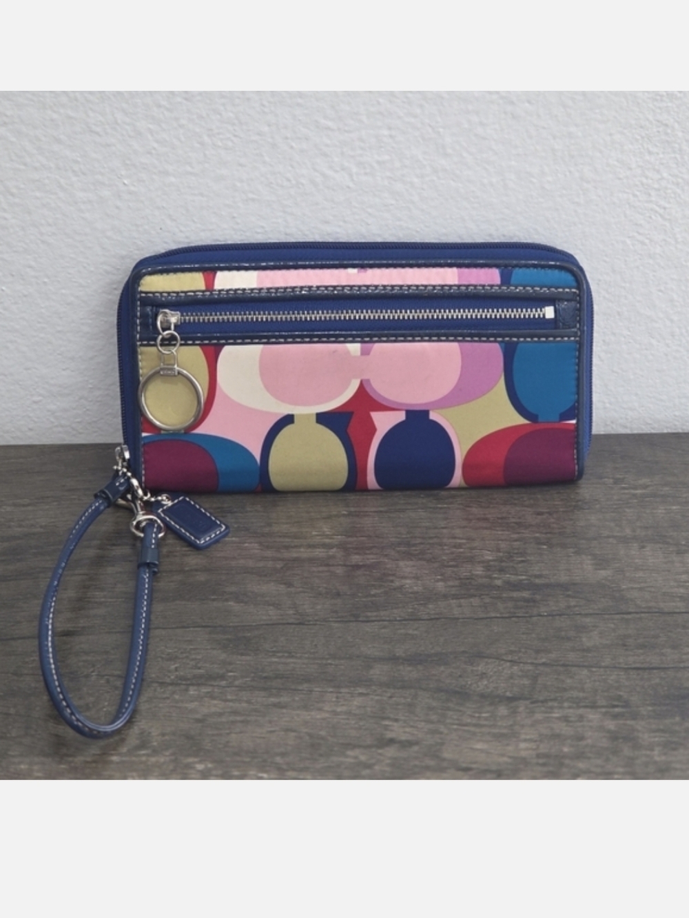 Coach Multicolor Signature C Wristlet Wallet - Picture 3 of 12
